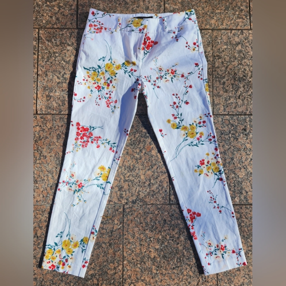 Women's Floral The Audrey Pant - Picture 5 of 6